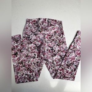Lululemon wunder train leggings